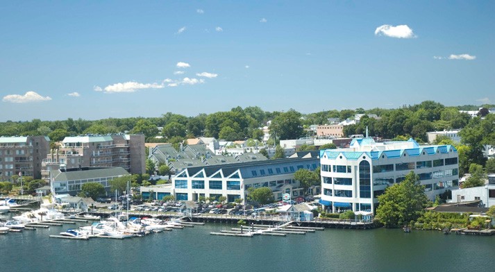 Stamford Harbor Point