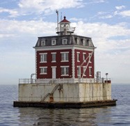 https://windcheckmagazine.com/app/uploads/2019/01/lighthouse-1.jpg