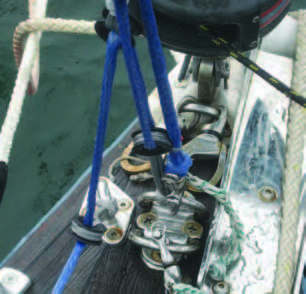Using a snap shackle at the bitter end allows one fall of the tensioning line to be released from the bow when the stay is not required, thus reducing the length of line required by 25%.