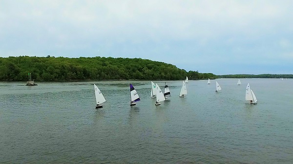 https://windcheckmagazine.com/app/uploads/2019/02/ct_dinghy_race_0086_web_red.jpg