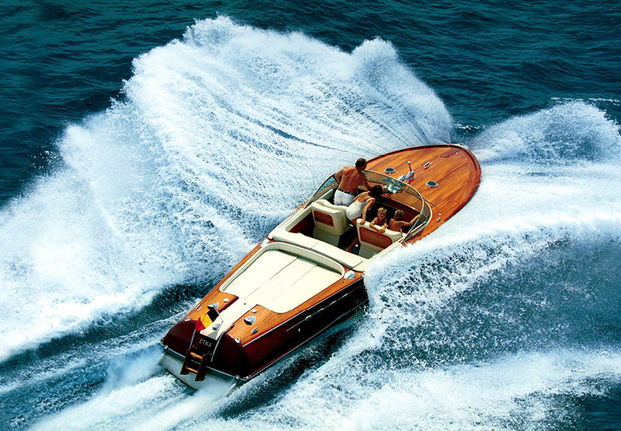 Riva: Speedboat to the Stars